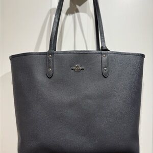 Coach Navy Pebbled Leather Tote Bag